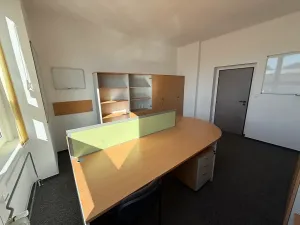 Pronájem kanceláře, Boršov nad Vltavou, Průmyslová, 19 m2