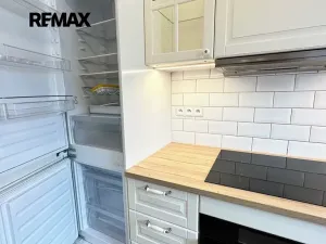 Pronájem rodinného domu, Králův Dvůr, Větrná, 80 m2