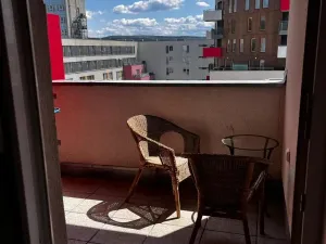 Pronájem bytu 1+kk, Praha - Modřany, Vorařská, 41 m2