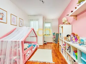 Prodej bytu 4+kk, Praha - Letňany, Pavla Beneše, 4765 m2