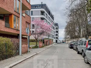Pronájem bytu 3+kk, Praha - Střešovice, Cukrovarnická, 88 m2