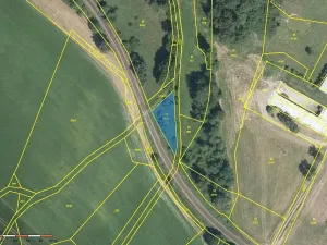 Prodej podílu pozemku, Pustá Kamenice, 960 m2