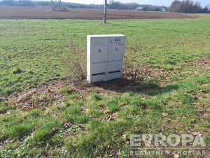 Prodej pole, Hradec Králové, 6364 m2