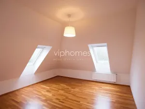 Pronájem bytu 3+1, Praha - Střešovice, Malá, 112 m2