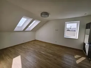 Pronájem bytu 2+kk, Opava, Olomoucká, 44 m2