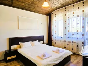 Prodej rodinného domu, Karnobat, Bulharsko, 206 m2