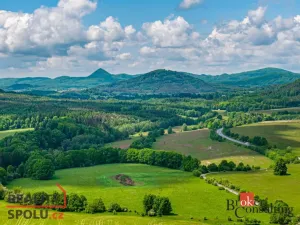 Prodej pozemku pro bydlení, Jablonné v Podještědí - Zámecká, 1942 m2