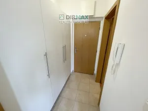 Pronájem bytu 1+kk, Plzeň - Jižní Předměstí, Goldscheiderova, 39 m2