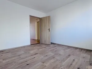 Pronájem bytu 3+1, Hodonín, třída Bří Čapků, 85 m2