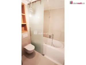 Prodej rodinného domu, Praha - Libuš, V Hrobech, 378 m2