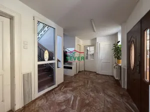 Prodej vícegeneračního domu, Bitozeves - Nehasice, 292 m2