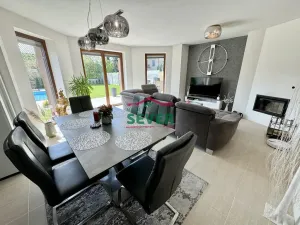 Prodej rodinného domu, Praha - Újezd nad Lesy, Novosibřinská, 220 m2