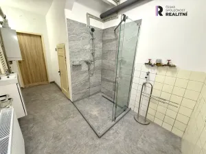 Prodej bytu 3+1, Lomnice, Kraslická, 80 m2