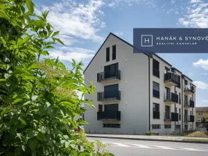 Prodej bytu 2+kk, Pohořelice, U Kasáren, 56 m2