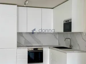 Pronájem bytu 3+kk, Praha, U Sluncové, 98 m2