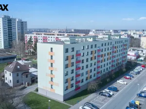 Prodej bytu 1+1, Hradec Králové - Třebeš, Pod Zámečkem, 38 m2