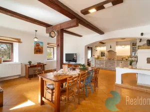 Prodej apartmánu, Malšín - Ostrov, 350 m2