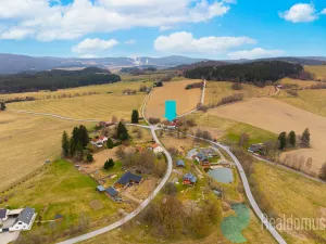 Prodej apartmánu, Malšín - Ostrov, 350 m2