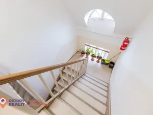 Prodej bytu 3+1, Krnov, Nádražní, 78 m2