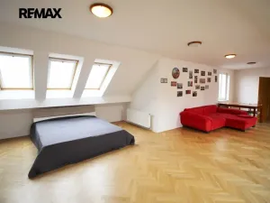 Prodej bytu 3+1, Praha - Nové Město, Lípová, 155 m2