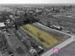 Prodej komerčního pozemku, Rakvice, Nádražní, 1162 m2