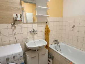 Prodej bytu 3+1, Hořice, Malátova, 69 m2