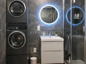 Prodej bytu 3+kk, Karlovy Vary - Drahovice, Východní, 61 m2