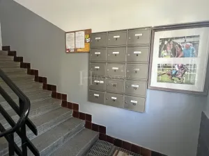 Pronájem bytu 1+kk, Praha - Vokovice, Africká, 31 m2