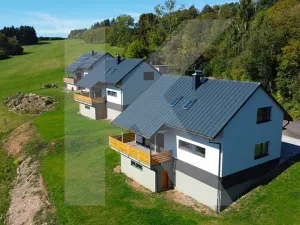 Pronájem rodinného domu, Jilemnice, 1025 m2