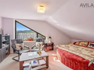 Prodej rodinného domu, 235 m2