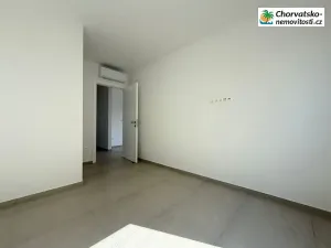 Prodej bytu 2+kk, Novalja, Chorvatsko, 56 m2