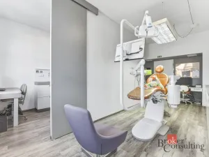 Prodej ordinace, Hradec Králové, 395 m2