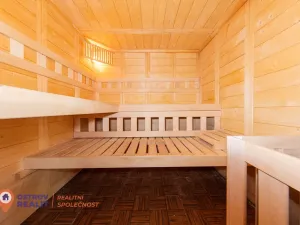 Prodej rodinného domu, Dolní Morava, 679 m2