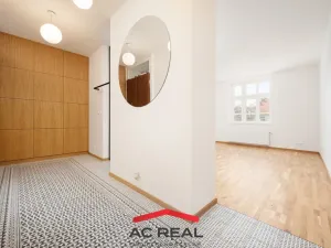 Pronájem bytu 2+1, Brno, Čápkova, 73 m2