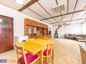 Prodej obchodního prostoru, Jedlí, 86 m2