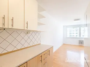 Pronájem bytu 2+kk, Praha - Horní Měcholupy, Nad přehradou, 43 m2