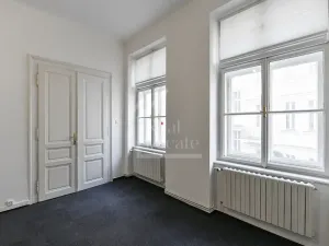 Pronájem kanceláře, Praha - Nové Město, Lazarská, 110 m2
