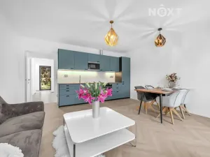 Prodej bytu 2+kk, Praha - Bohnice, V Zámcích, 57 m2