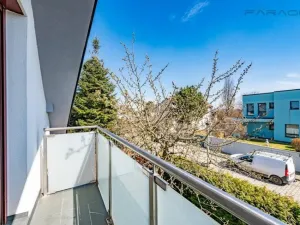 Pronájem vily, Praha - Suchdol, Havraní, 350 m2