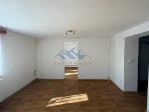 Pronájem bytu 2+1, Hořovice, Klostermannova, 52 m2