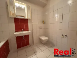 Pronájem bytu 1+kk, Brno - Líšeň, Sedláčkova, 40 m2