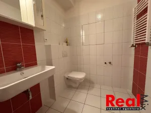 Pronájem bytu 1+kk, Brno - Líšeň, Sedláčkova, 40 m2