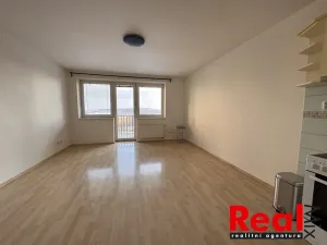 Pronájem bytu 1+kk, Brno - Líšeň, Sedláčkova, 40 m2