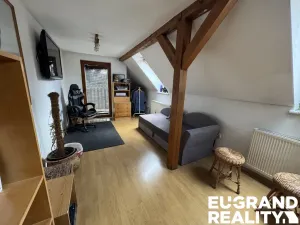 Prodej rodinného domu, Nový Bor - Janov, 219 m2