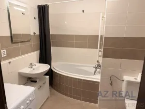 Pronájem bytu 2+kk, Liberec - Liberec VI-Rochlice, Nádvorní, 56 m2