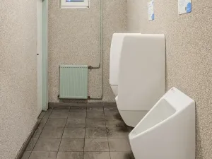 Prodej skladu, Plzeň, Dopravní, 9469 m2