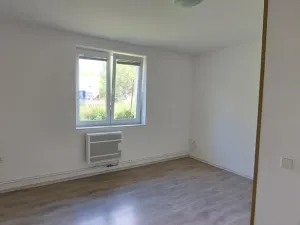 Pronájem bytu 2+1, Jihlava, Pávovská, 60 m2