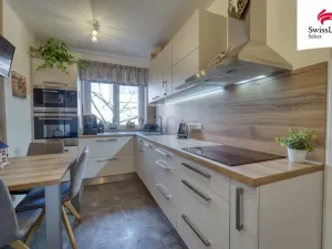 Prodej bytu 2+1, Plzeň, Chválenická, 69 m2