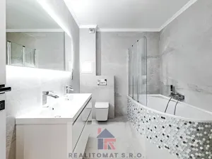 Pronájem rodinného domu, Praha - Komořany, Pod lesem, 127 m2