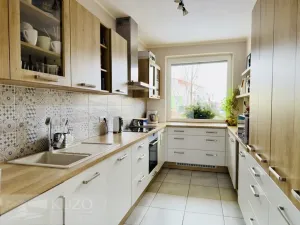 Prodej bytu 3+1, Moravany, Tichá, 88 m2